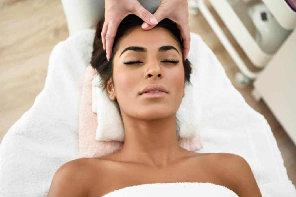Woman receiving head massage in the Bodywise Clinic Dublin